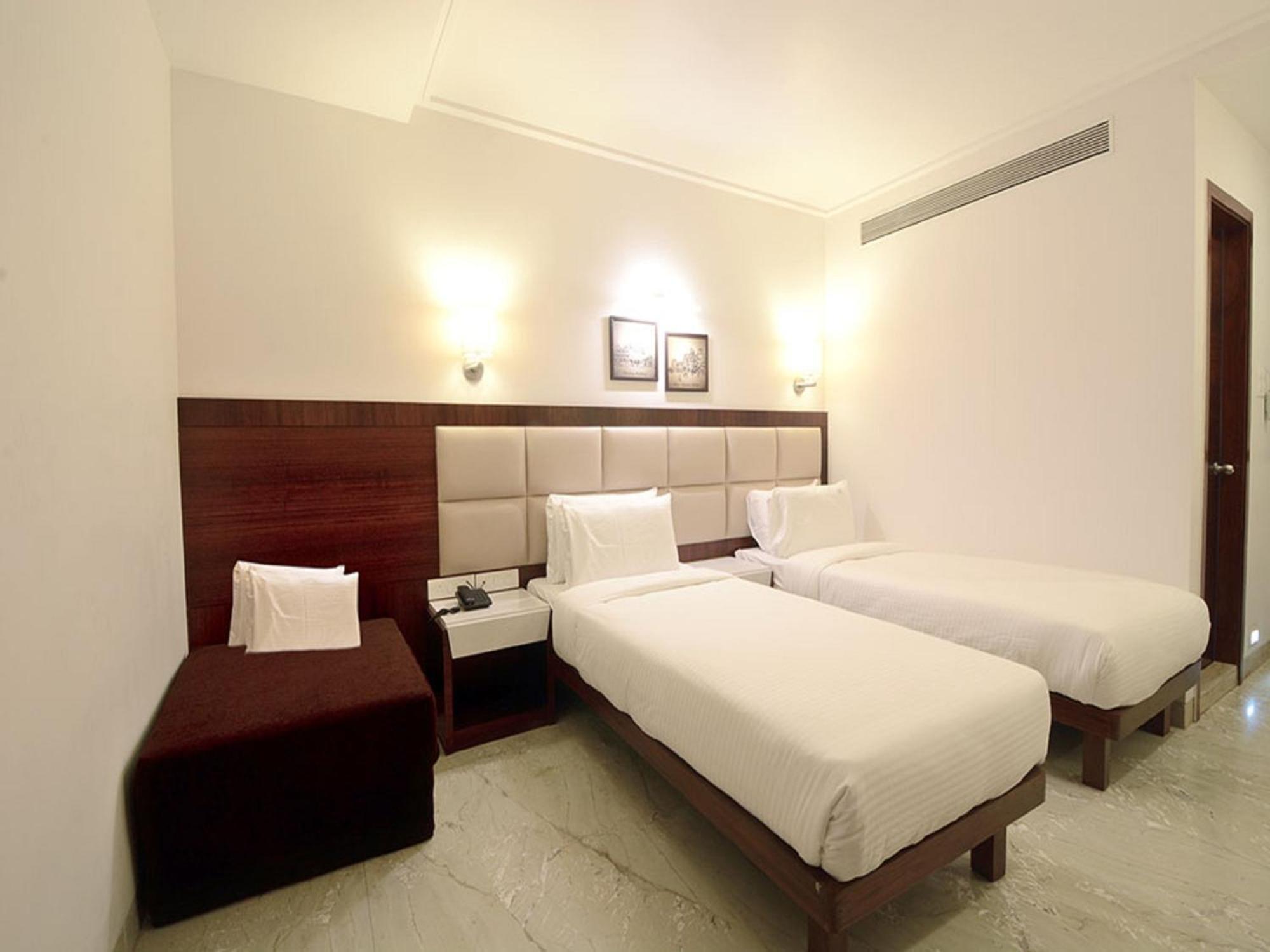 Hotel Better Home International Мумбай Екстериор снимка