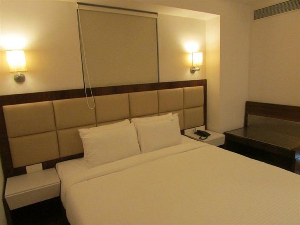 Hotel Better Home International Мумбай Стая снимка